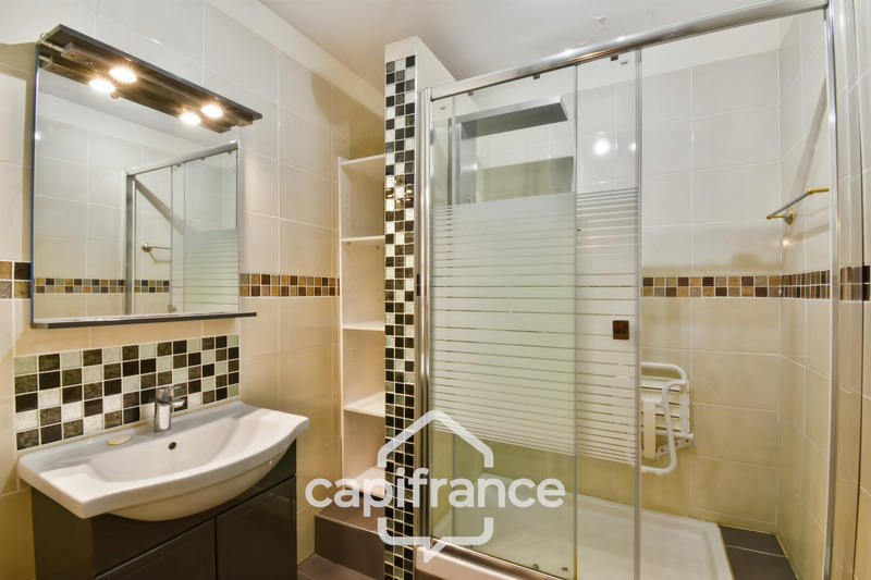 Appartement - 76 m² - 3 pièces