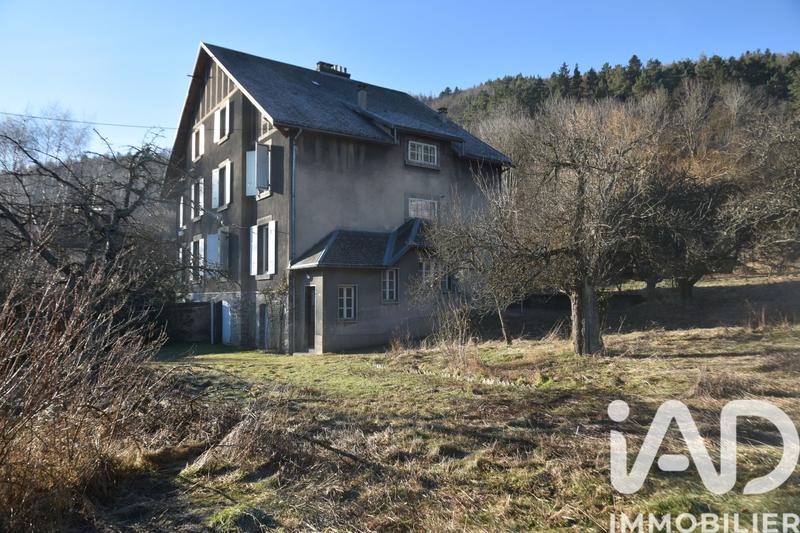 Maison - 209 m² - 11 pièces