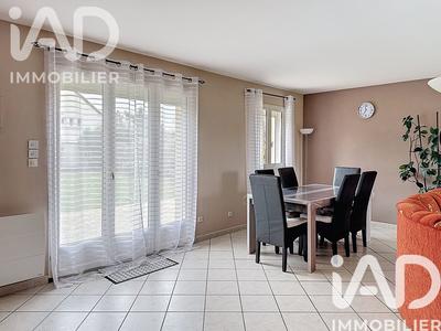 Maison - 138 m² - 7 pièces