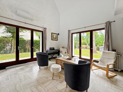 Maison en pierre - 300 m² - 10 pièces