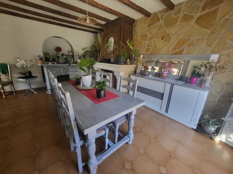 Maison de ville - 142 m² - 8 pièces