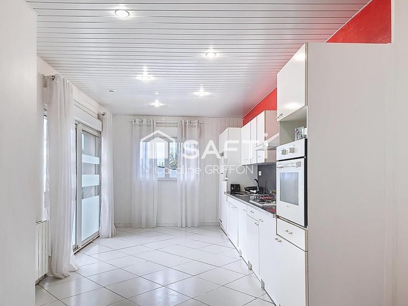 Maison - 164 m² - 5 pièces