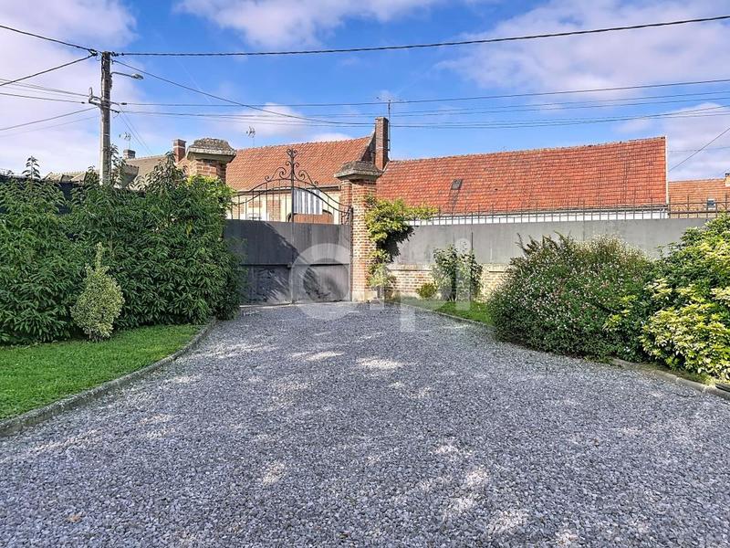 Maison - 121 m² - 4 pièces