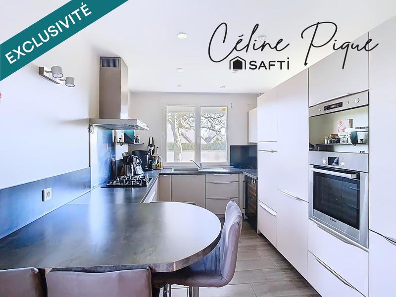 Maison - 152 m² - 9 pièces