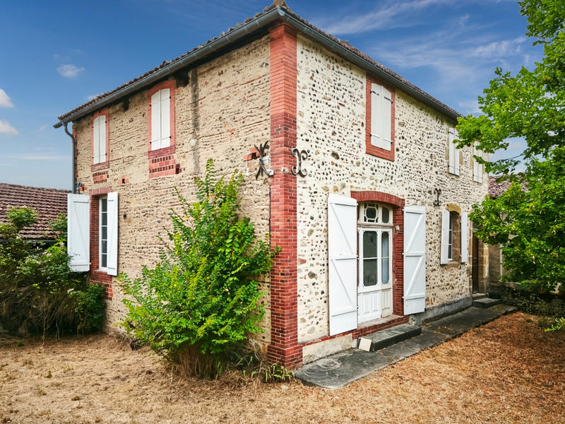 Maison - 160 m² - 4 pièces