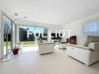 Maison - 193 m² - 7 pièces