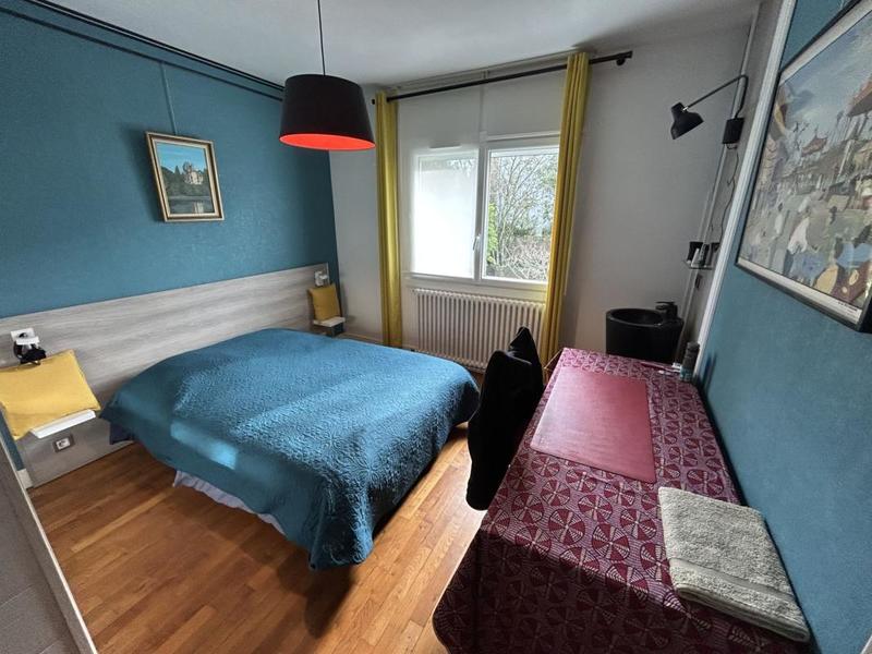 Maison - 212 m² - 7 pièces