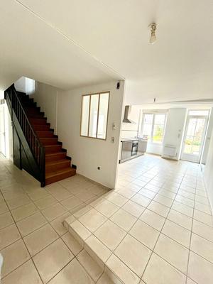 Maison - 136 m² - 4 pièces