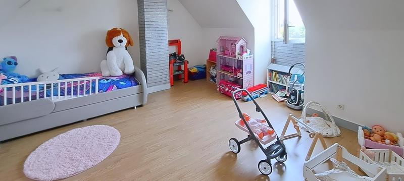 Maison - 94 m² - 4 pièces