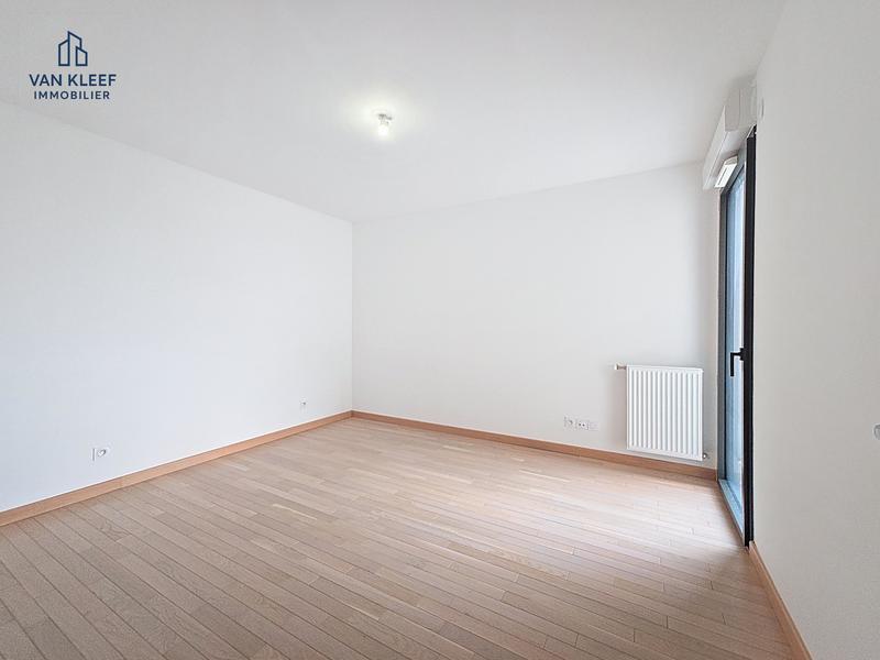 Appartement - 110 m² - 5 pièces