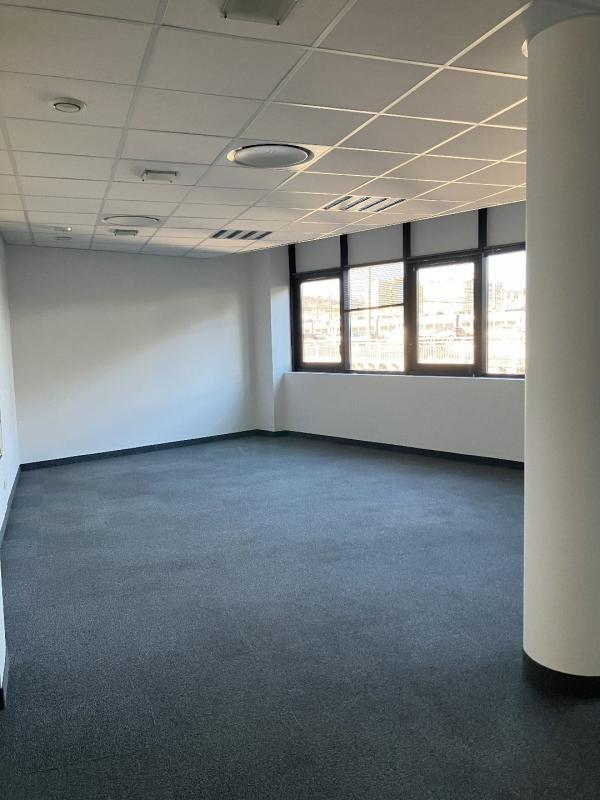 Bureau - 110 m²