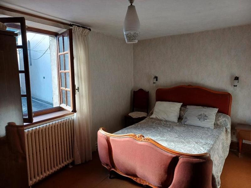 Maison - 150 m² - 8 pièces