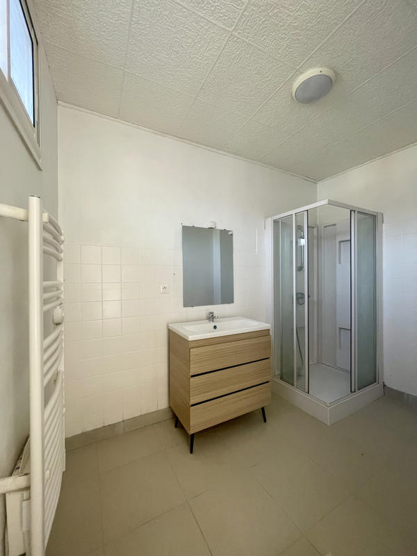 Maison - 104 m² - 4 pièces