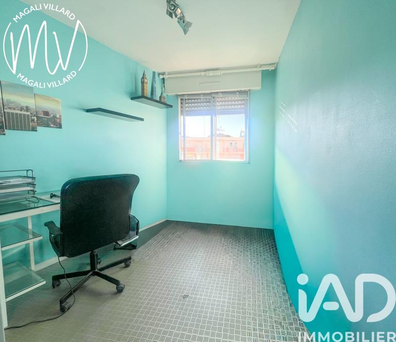 Appartement - 98 m² - 5 pièces