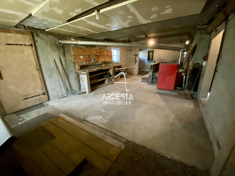 Maison - 137 m² - 7 pièces