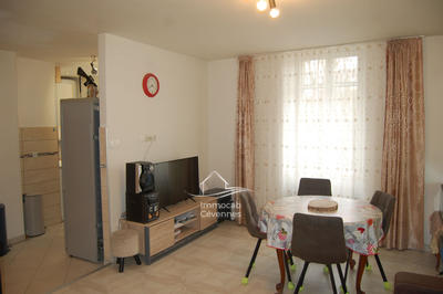 Duplex - 121 m² - 6 pièces