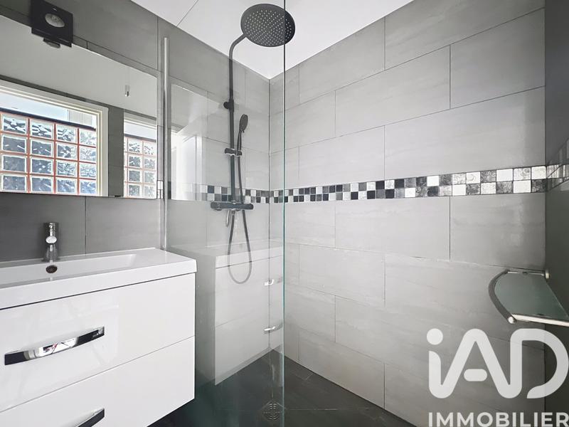 Maison - 146 m² - 8 pièces