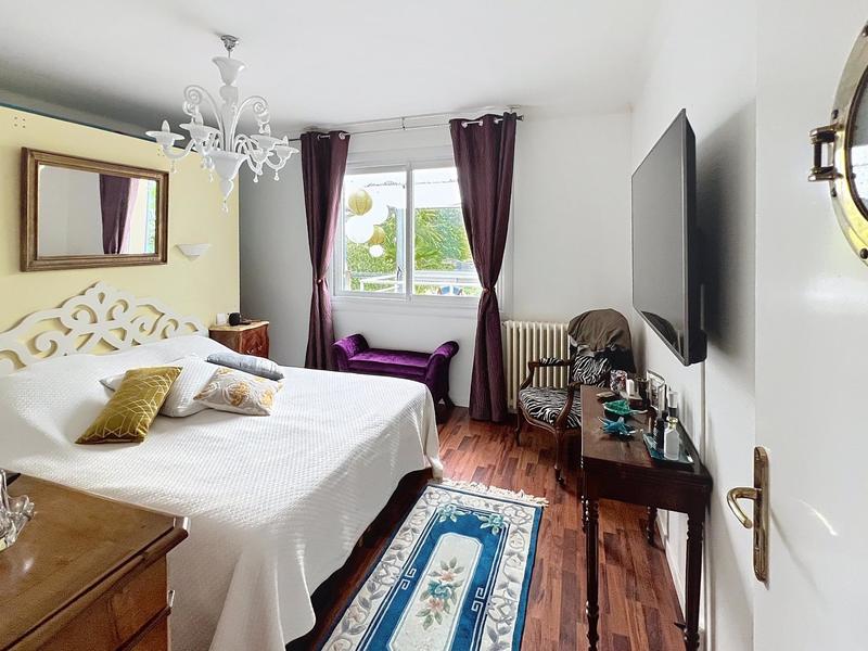 Villa - 170 m² - 6 pièces