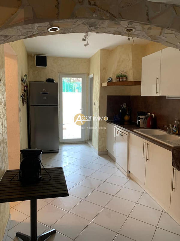 Appartement - 65 m² - 4 pièces