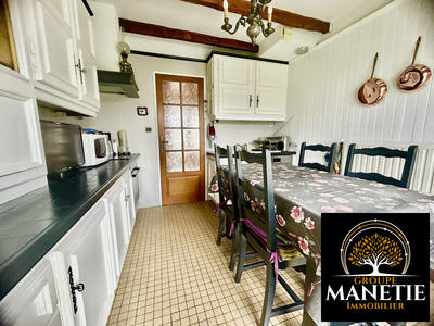 Maison - 103 m² - 8 pièces