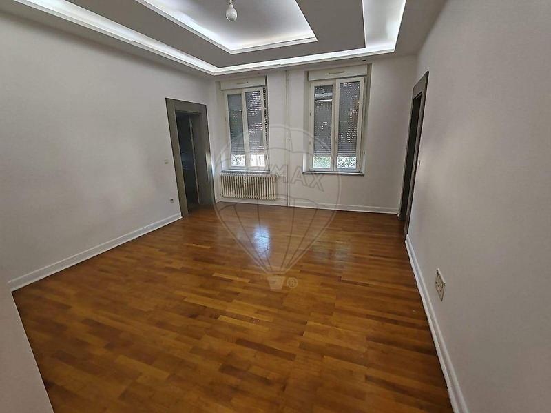 Appartement - 107 m² - 5 pièces