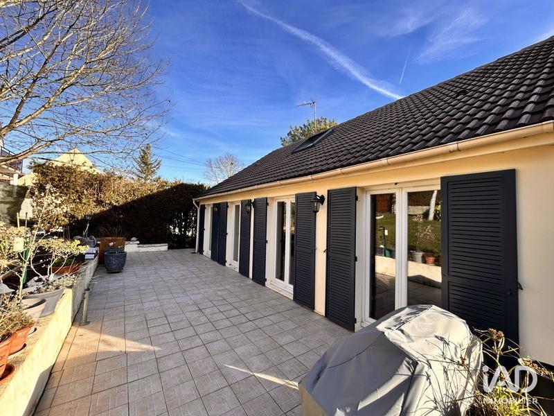 Maison - 105 m² - 5 pièces