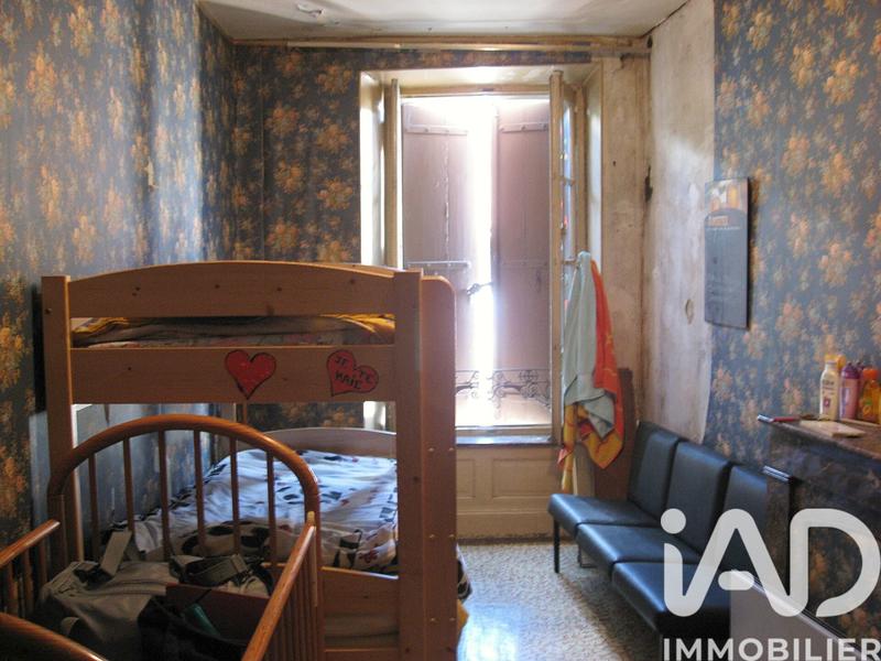 Maison - 225 m² - 5 pièces