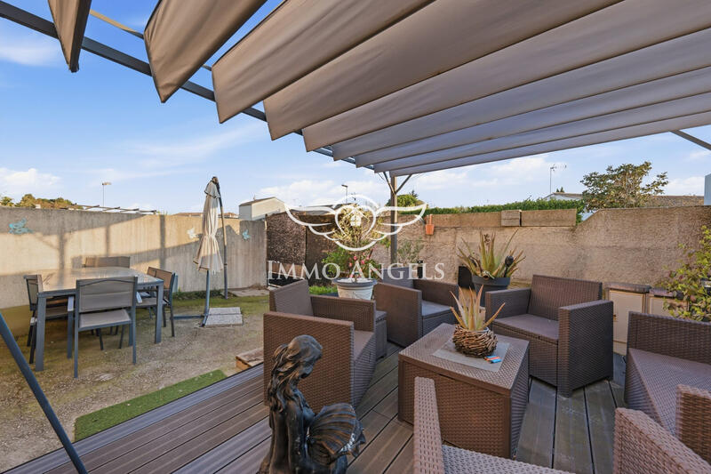 Appartement - 257 m² - 11 pièces