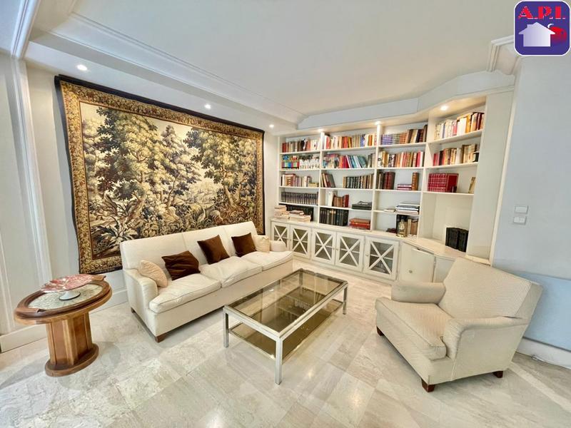 Maison - 190 m² - 4 pièces