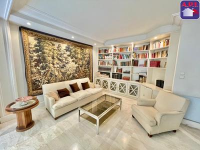 Maison - 190 m² - 4 pièces