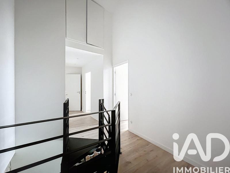 Maison - 276 m² - 10 pièces