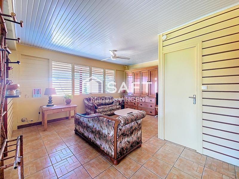 Maison - 367 m² - 11 pièces