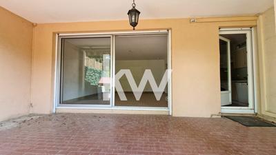 Appartement - 82 m² - 4 pièces