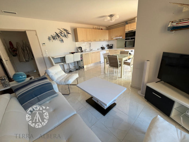 Appartement - 57 m² - 3 pièces