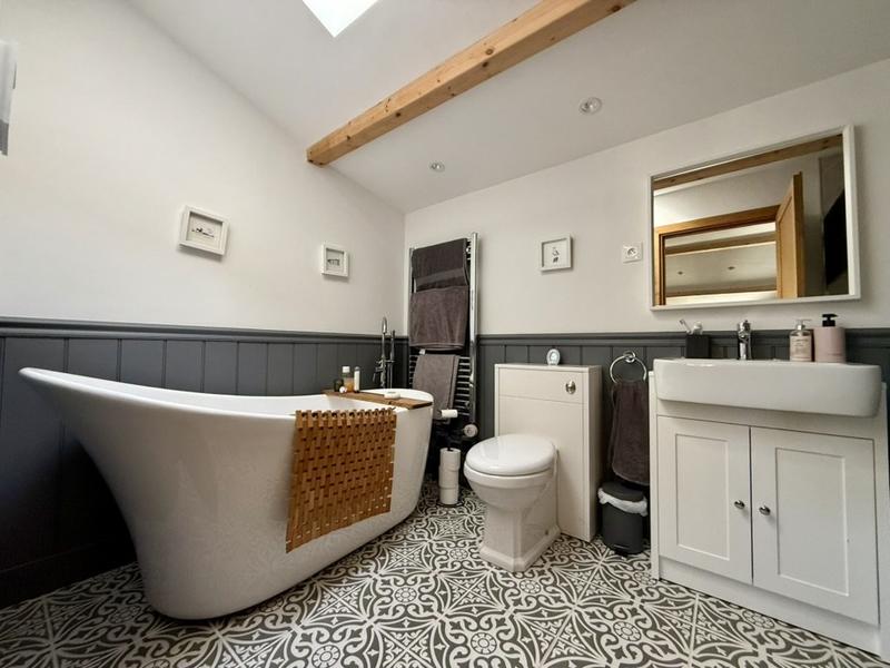 Maison - 550 m² - 29 pièces