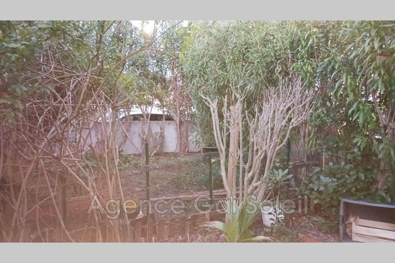 Villa - 90 m² - 4 pièces