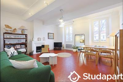 Chambre - 12 m² - 1 pièce