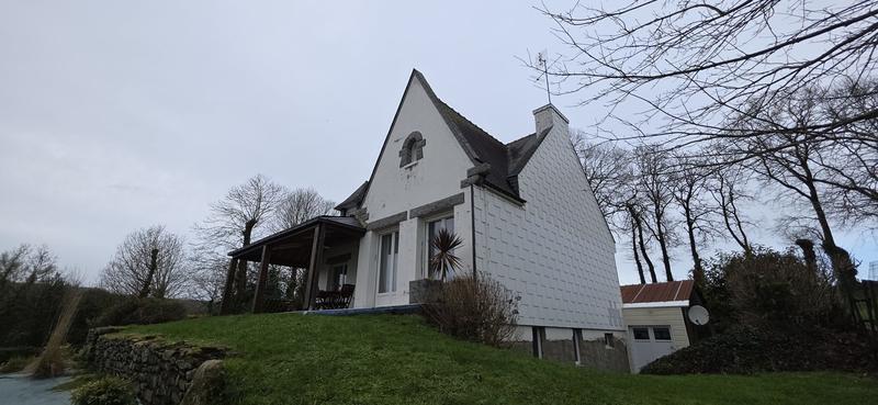 Maison traditionnelle - 120 m² - 8 pièces