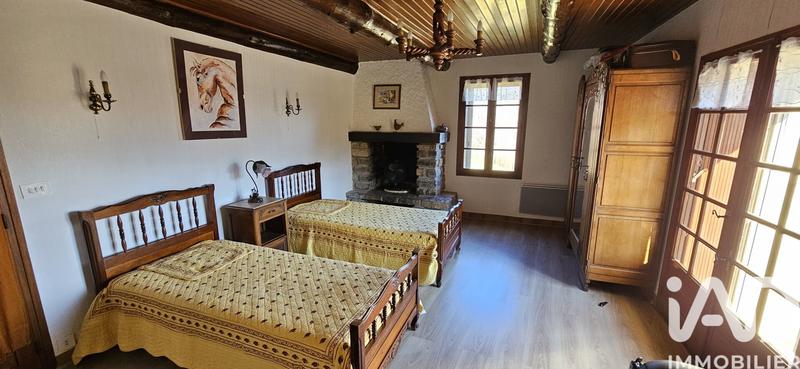 Maison - 140 m² - 5 pièces