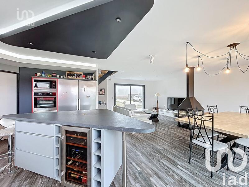 Maison - 162 m² - 6 pièces