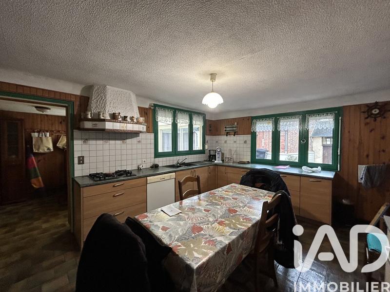 Maison - 142 m² - 5 pièces