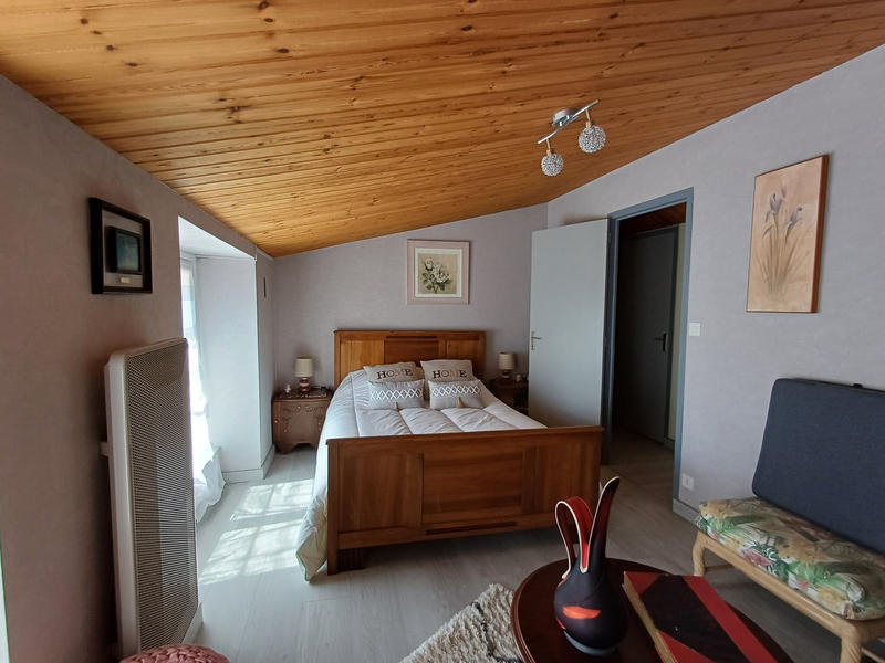 Maison - 93 m² - 5 pièces