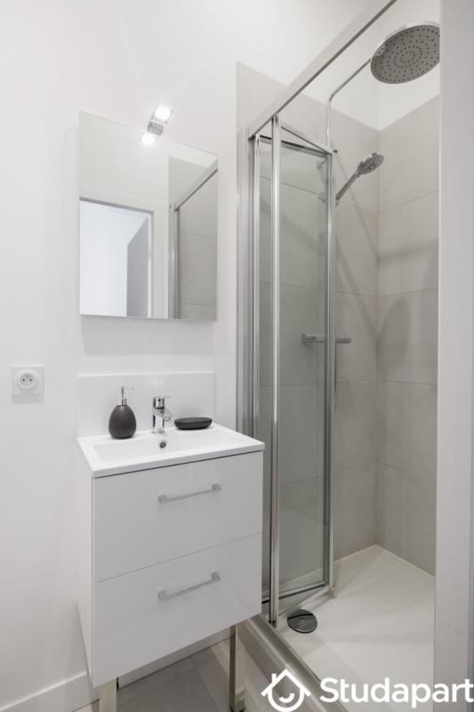 Chambre - 13 m² - 1 pièce