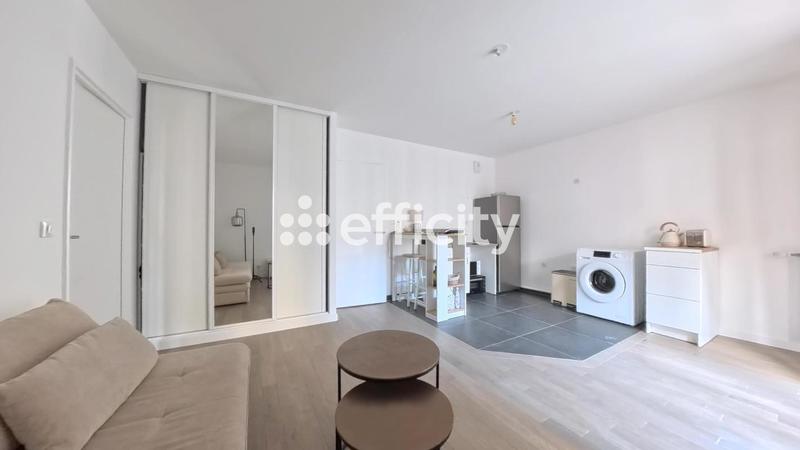 Appartement - 43 m² - 2 pièces