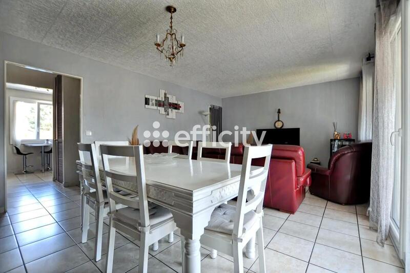 Maison - 95 m² - 4 pièces