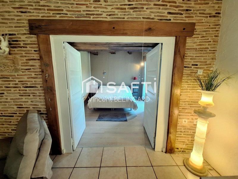 Maison de village - 240 m² - 6 pièces