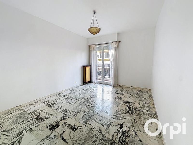 Appartement - 86 m² - 3 pièces