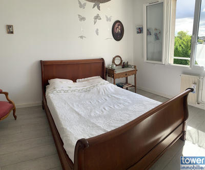 Maison - 92 m² - 4 pièces