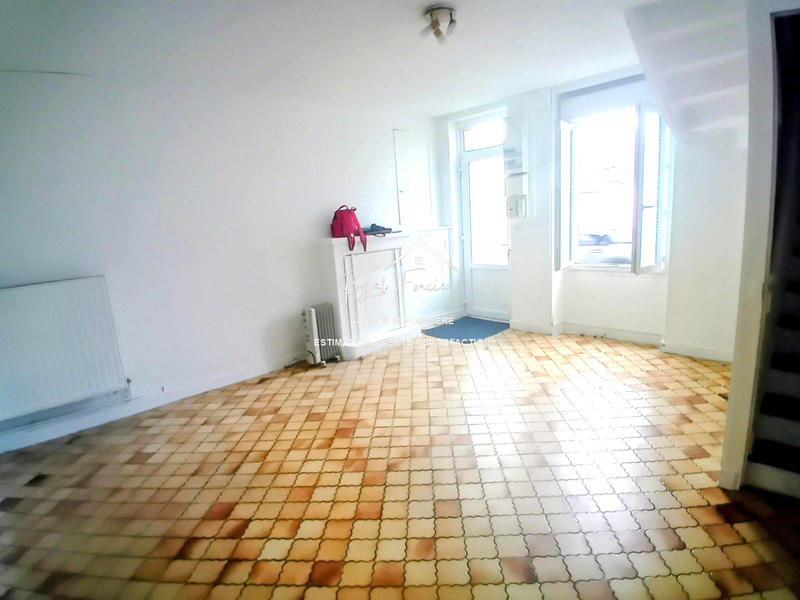 Maison ancienne - 95 m² - 5 pièces