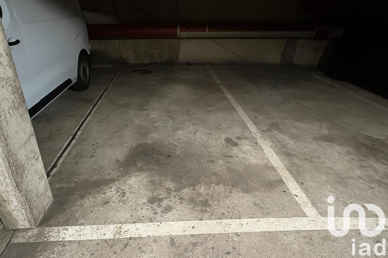 Parking - 11 m²